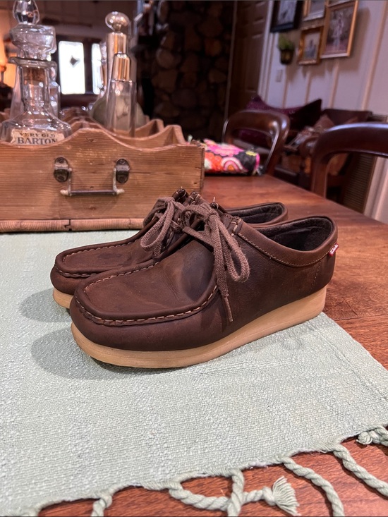 Clarks Shoes - Clarks Leather Low Top Wallabees